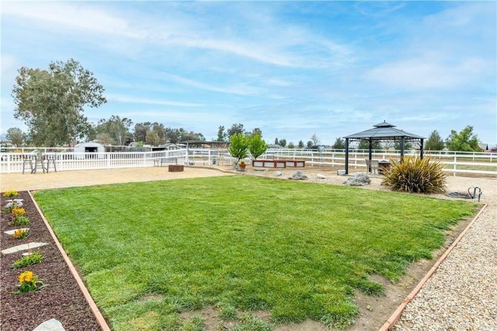 Our Farmhouse, Our Place: Cozy And Cute Homestead! Paso Robles Bagian luar foto